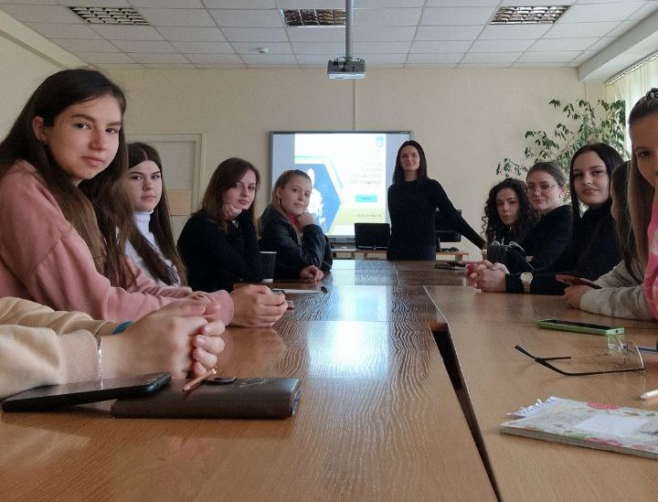 photo 2024 04 26 20 05 58