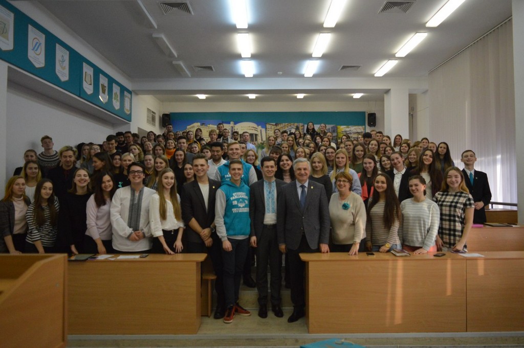 IMG-c6789b24cceed62fcd78a166e8d8d083-V