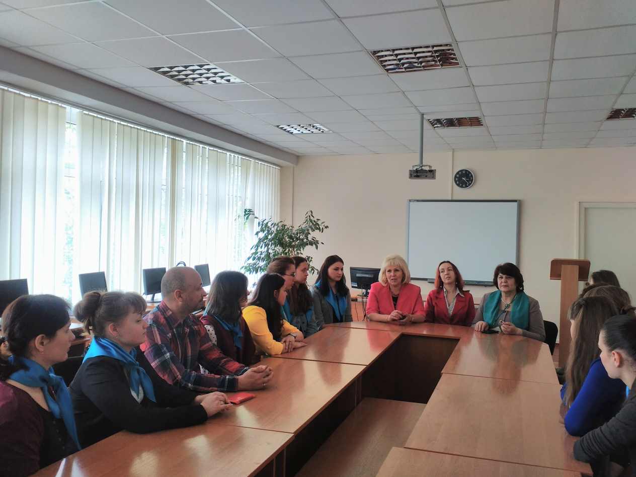 11 05 16 internet conf 1